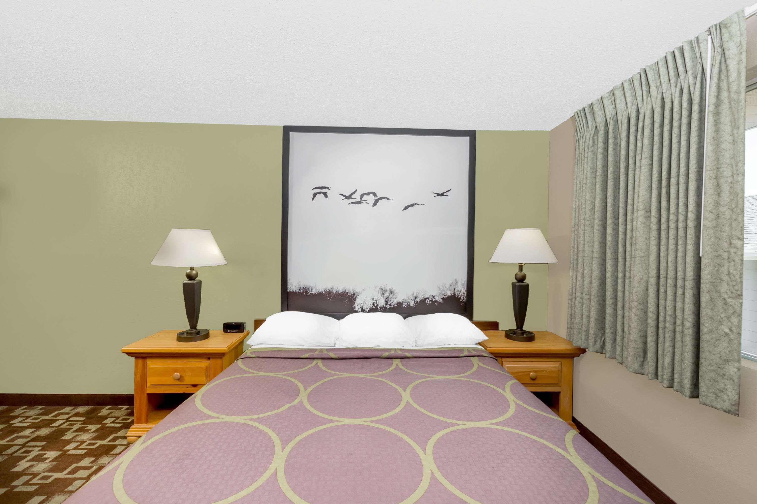 Super 8 by Wyndham Kearney Motel Bagian luar foto